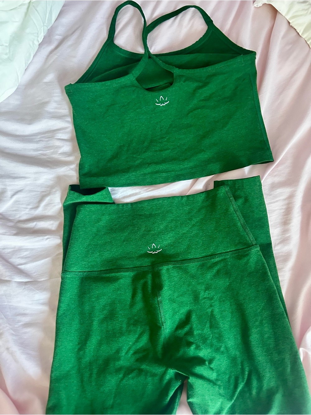 Beyond Yoga Emerald Green Racerback Crop Tank - Picture 3 of 7